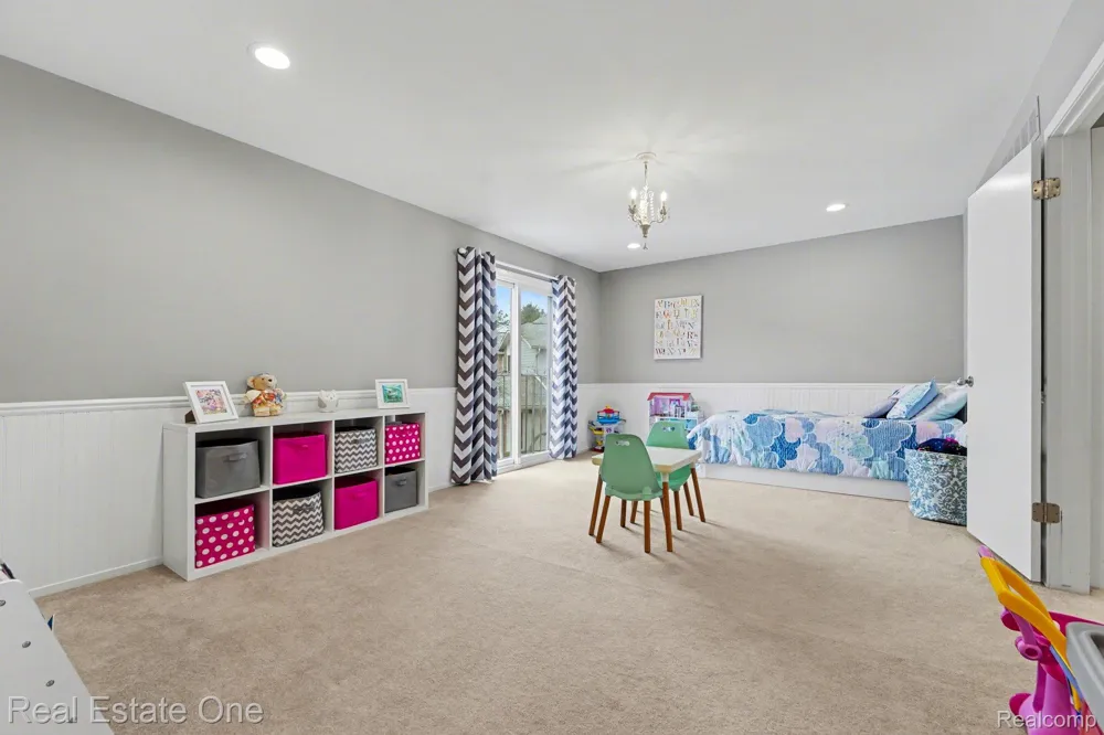 6463 Maple Hills Lane Bloomfield Hills City, MI 48301