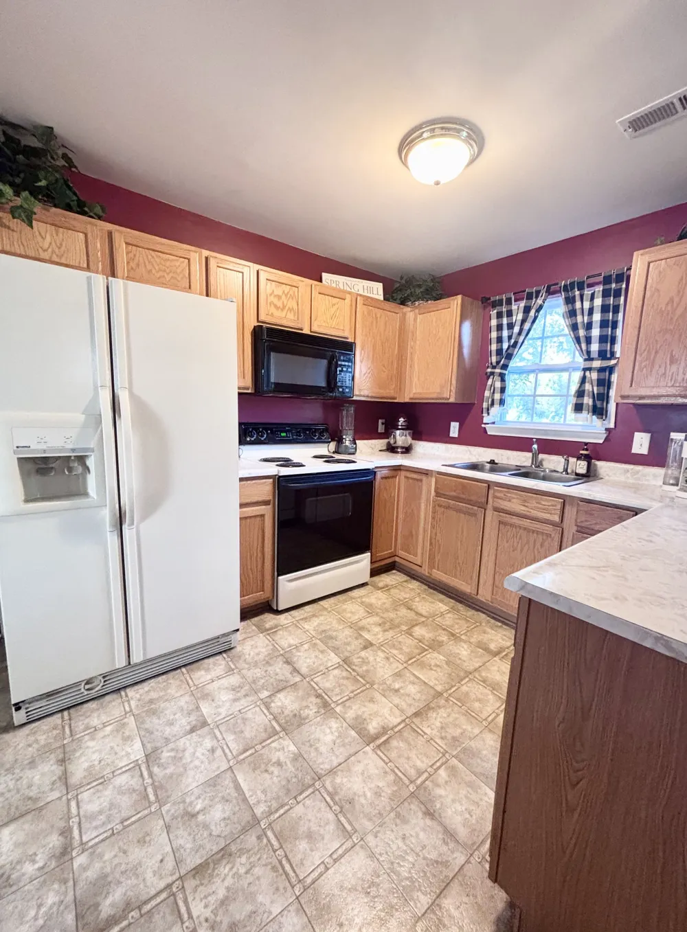 2252 Hayward Ln Spring Hill, TN 37174