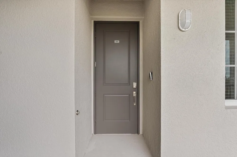 12180 WELLEN GOLF STREET #305 Venice, FL 34293