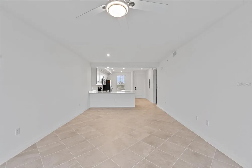 12180 WELLEN GOLF STREET #305 Venice, FL 34293