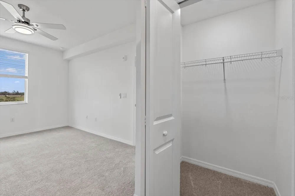 12180 WELLEN GOLF STREET #305 Venice, FL 34293