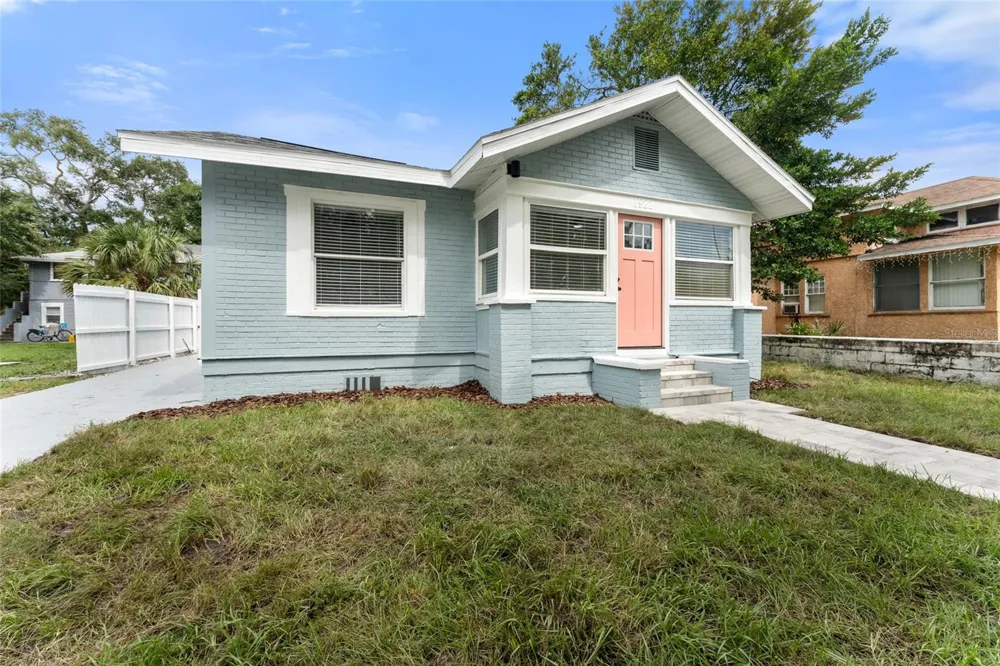 1922 23RD STREET S St Petersburg, FL 33712