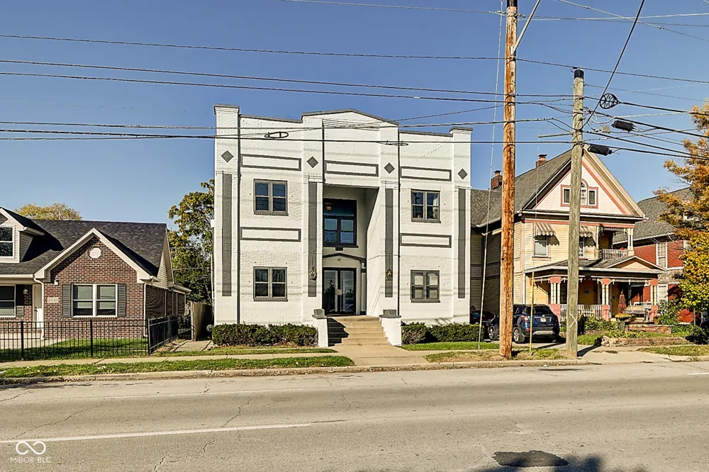 2442 Illinois Street Indianapolis, IN 46208