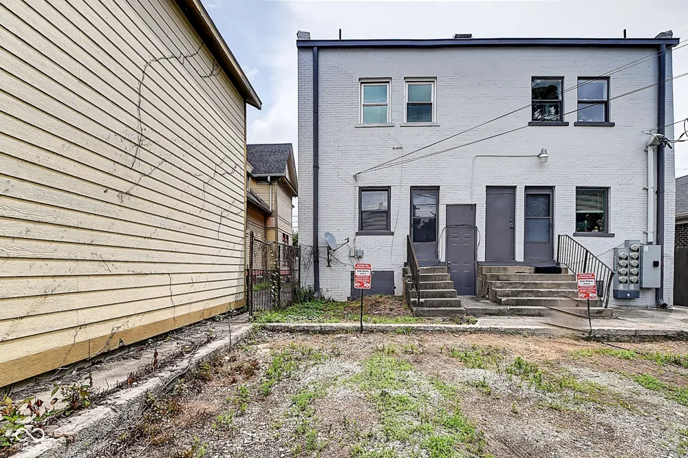 2442 Illinois Street Indianapolis, IN 46208