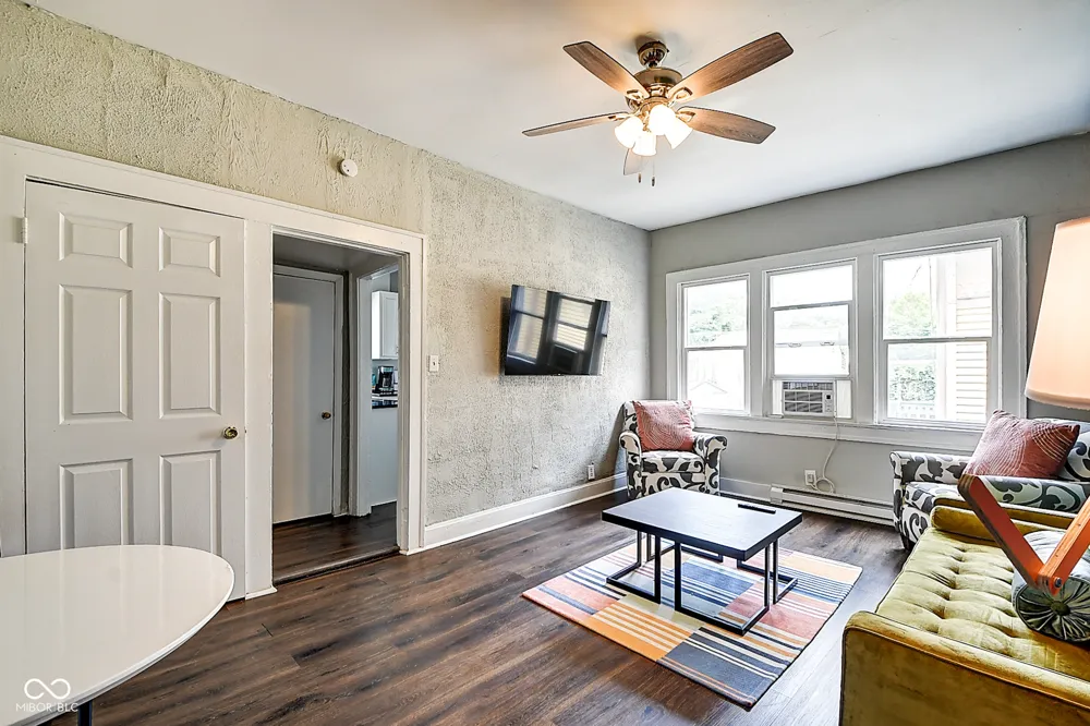 2442 Illinois Street Indianapolis, IN 46208