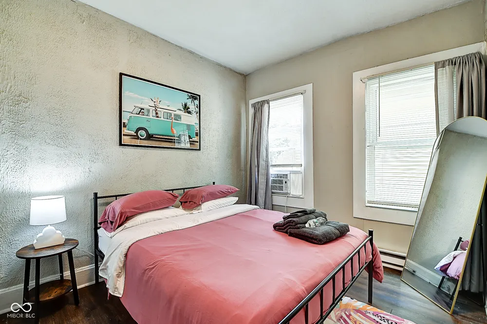 2442 Illinois Street Indianapolis, IN 46208