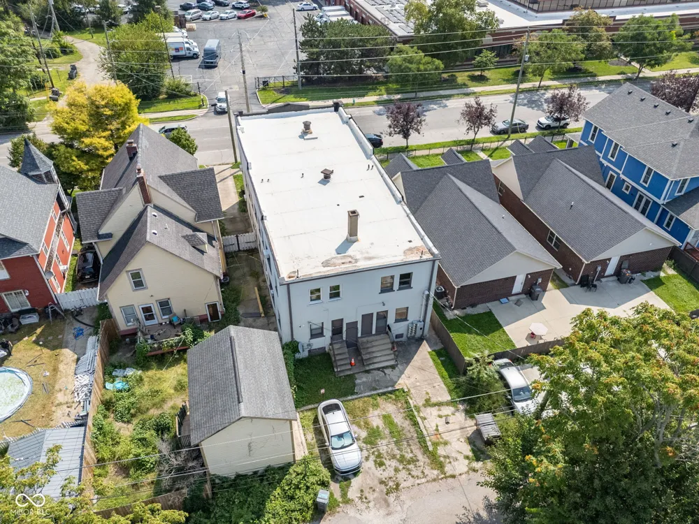 2442 Illinois Street Indianapolis, IN 46208