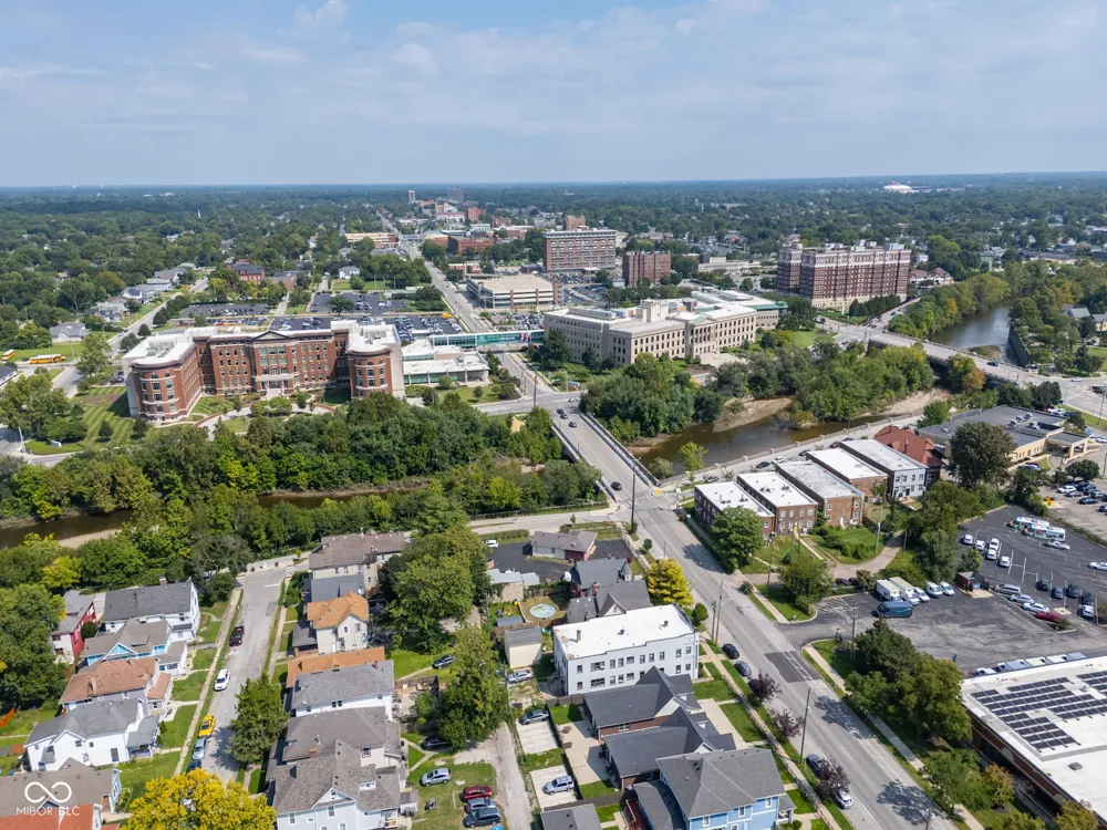 2442 Illinois Street Indianapolis, IN 46208