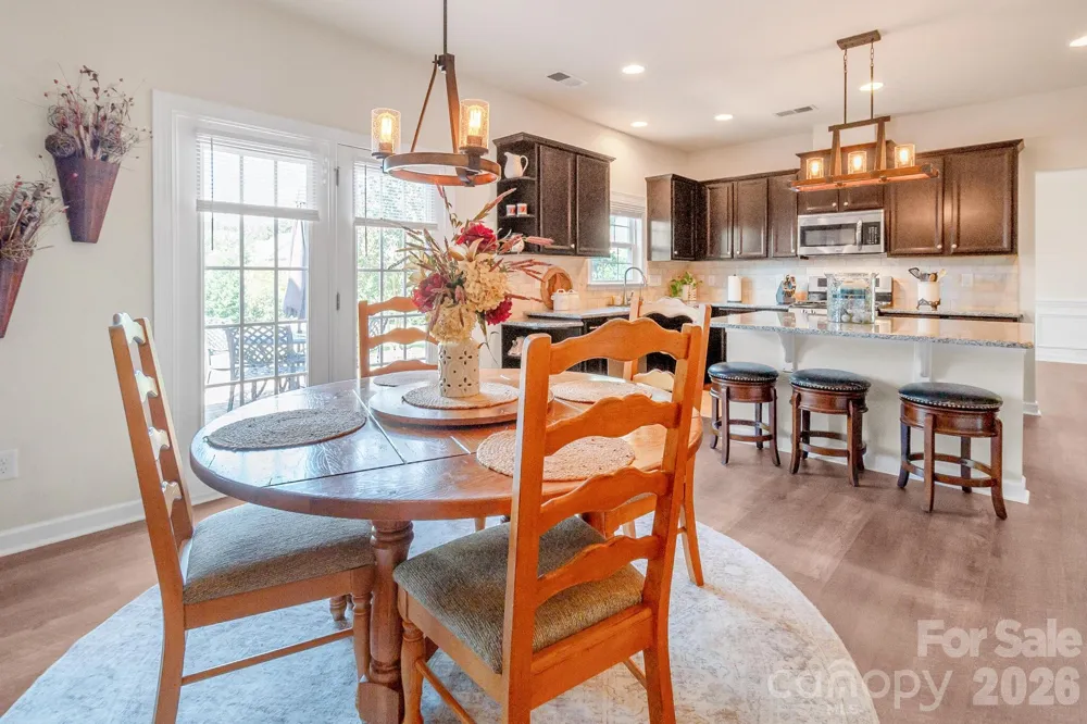 2083 Topaz Plaza Davidson, NC 28036
