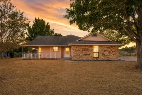 162 Warren Road