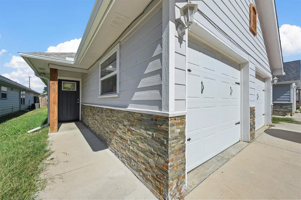 607 E Carter Street #607 Sherman, TX 75090
