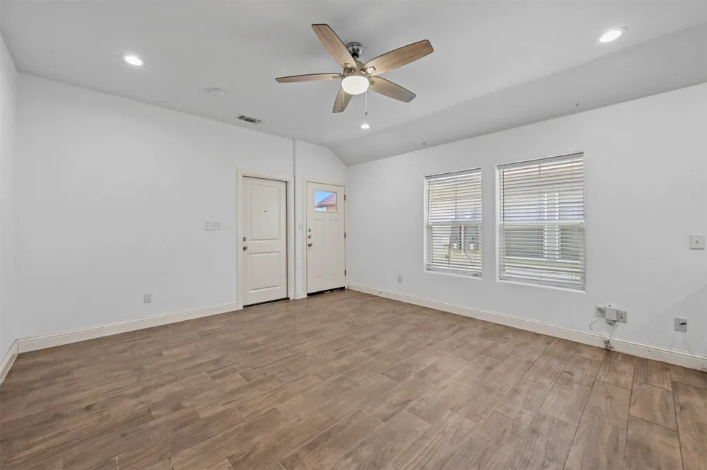 607 E Carter Street #607 Sherman, TX 75090