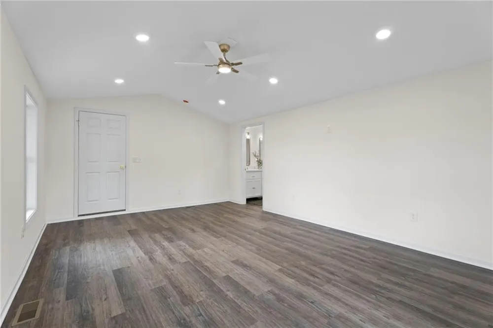 289 Singley Drive Locust Grove, GA 30248