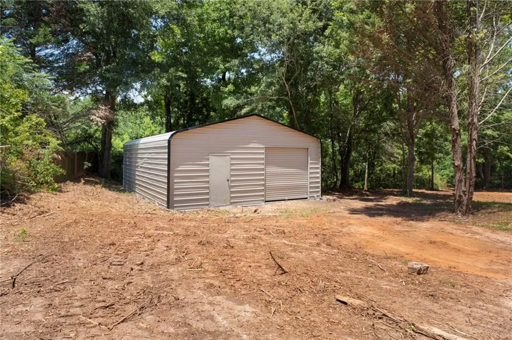 289 Singley Drive Locust Grove, GA 30248