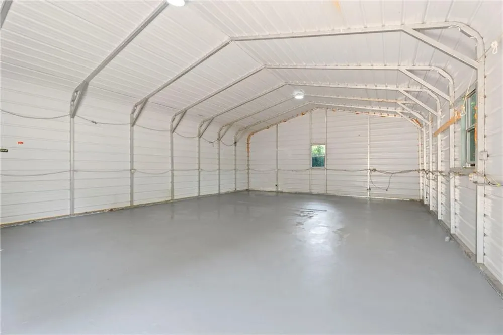 289 Singley Drive Locust Grove, GA 30248