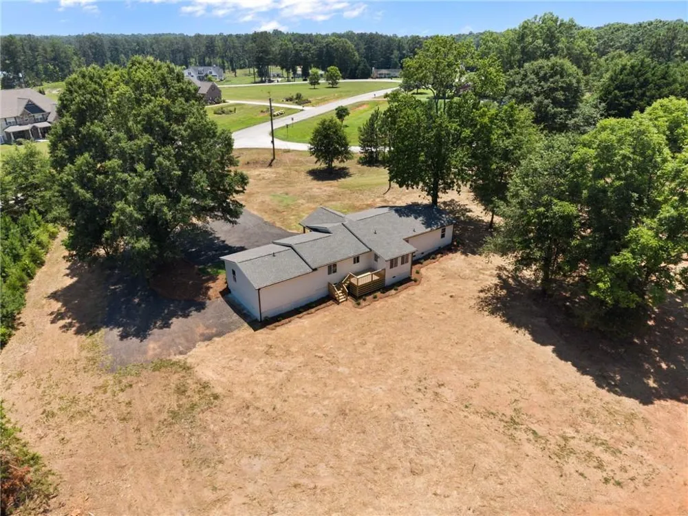 289 Singley Drive Locust Grove, GA 30248