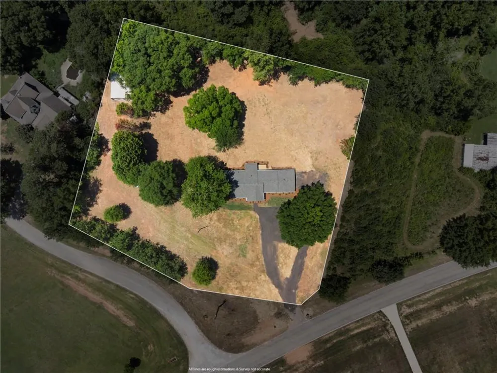 289 Singley Drive Locust Grove, GA 30248