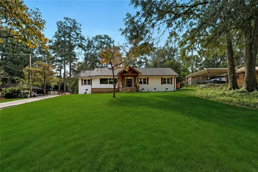 2304 Rugby Lane College Park, GA 30337
