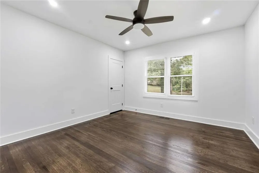 2304 Rugby Lane College Park, GA 30337