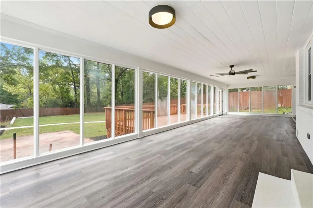 2304 Rugby Lane College Park, GA 30337