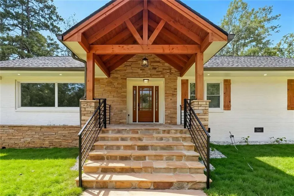 2304 Rugby Lane College Park, GA 30337