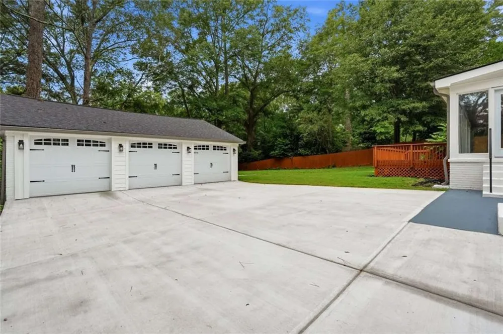 2304 Rugby Lane College Park, GA 30337