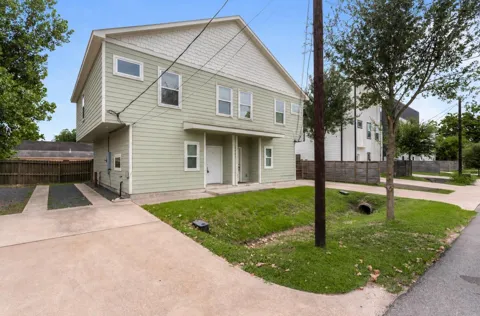 2407 Ferguson Way Road #1