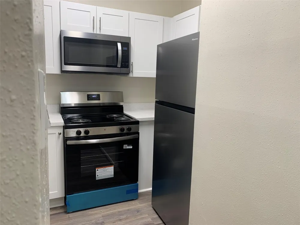 2710 Grants Lake Boulevard #B4 Sugar Land, TX 77479