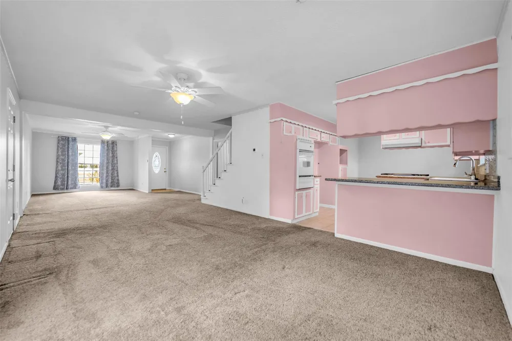 2808 Burke Road Pasadena, TX 77502