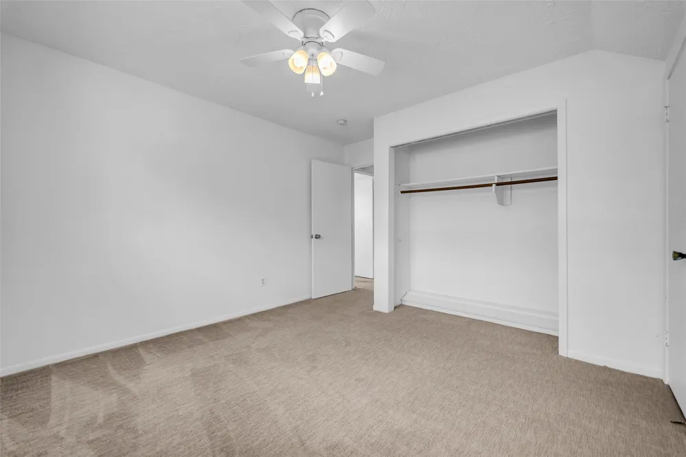 2808 Burke Road Pasadena, TX 77502