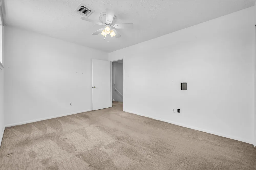 2808 Burke Road Pasadena, TX 77502