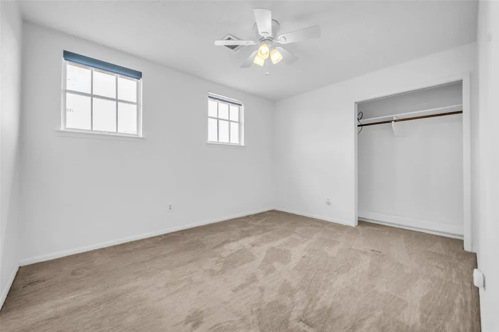 2808 Burke Road Pasadena, TX 77502