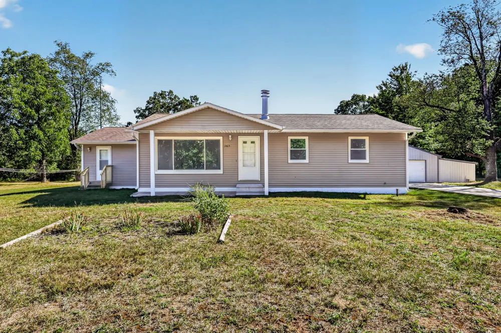 2465 E Arthur Road Rothbury, MI 49452