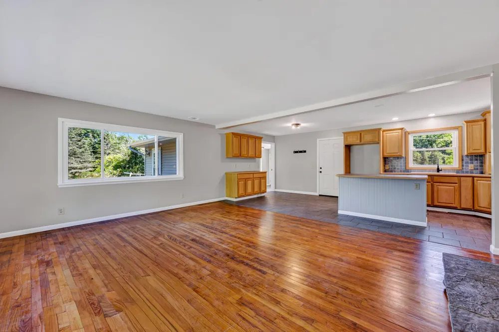 2465 E Arthur Road Rothbury, MI 49452