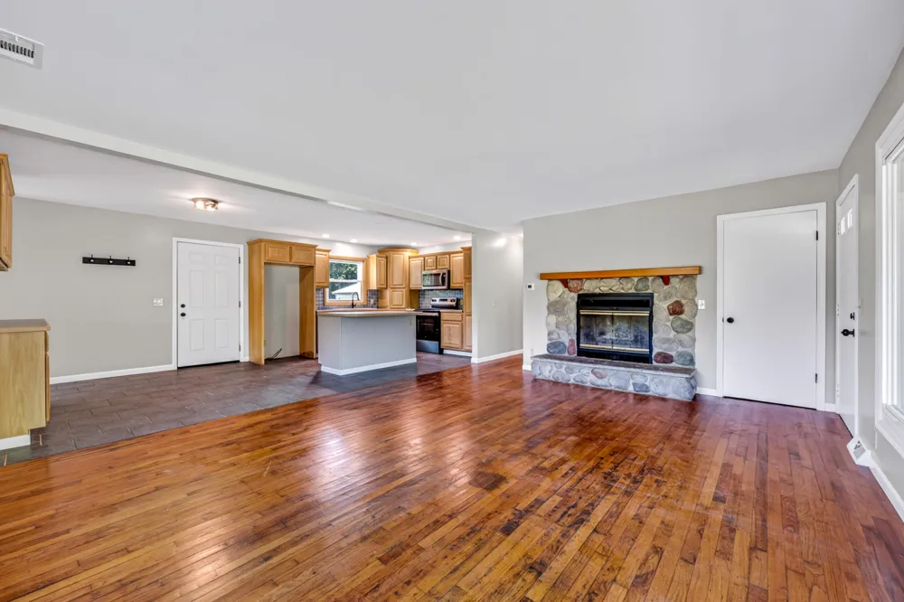 2465 E Arthur Road Rothbury, MI 49452