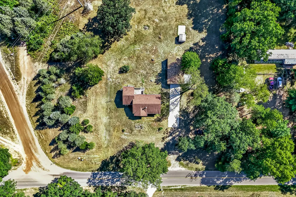 2465 E Arthur Road Rothbury, MI 49452