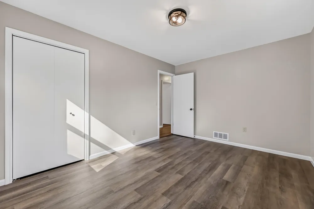 2465 E Arthur Road Rothbury, MI 49452