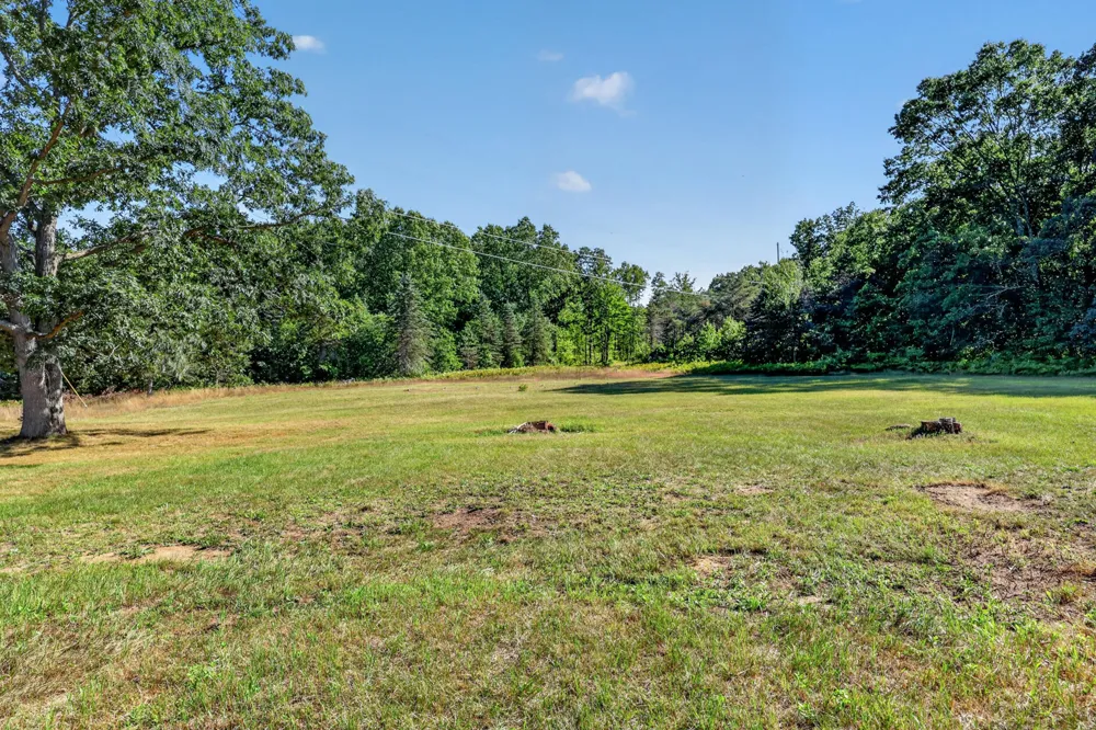 2465 E Arthur Road Rothbury, MI 49452