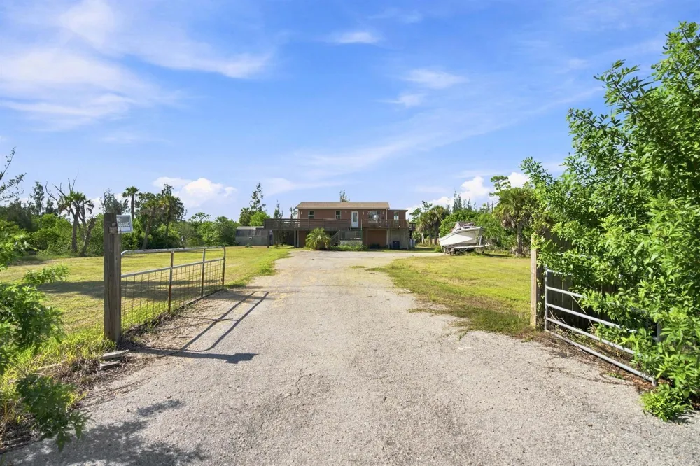 4157 BERKSHIRE ROAD 