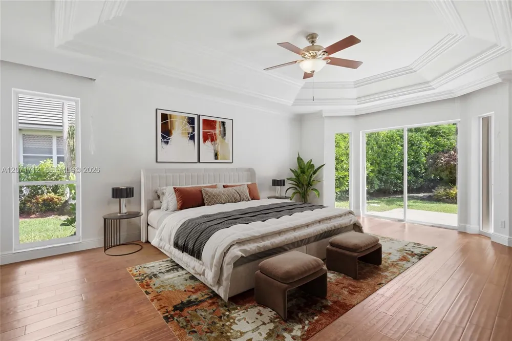 360 NE Coconut Cir Weston, FL 33326