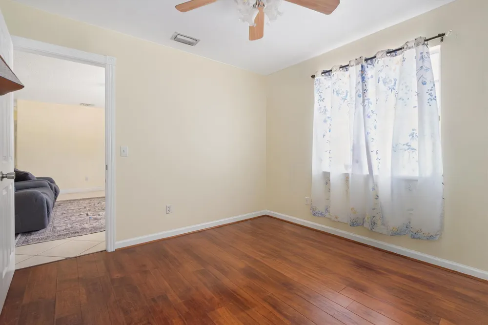 5772 Haverhill Road West Palm Beach, FL 33407