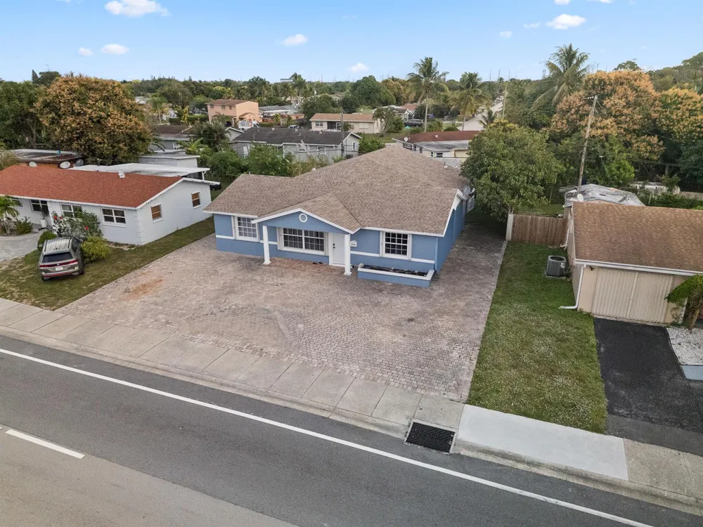 5772 Haverhill Road West Palm Beach, FL 33407
