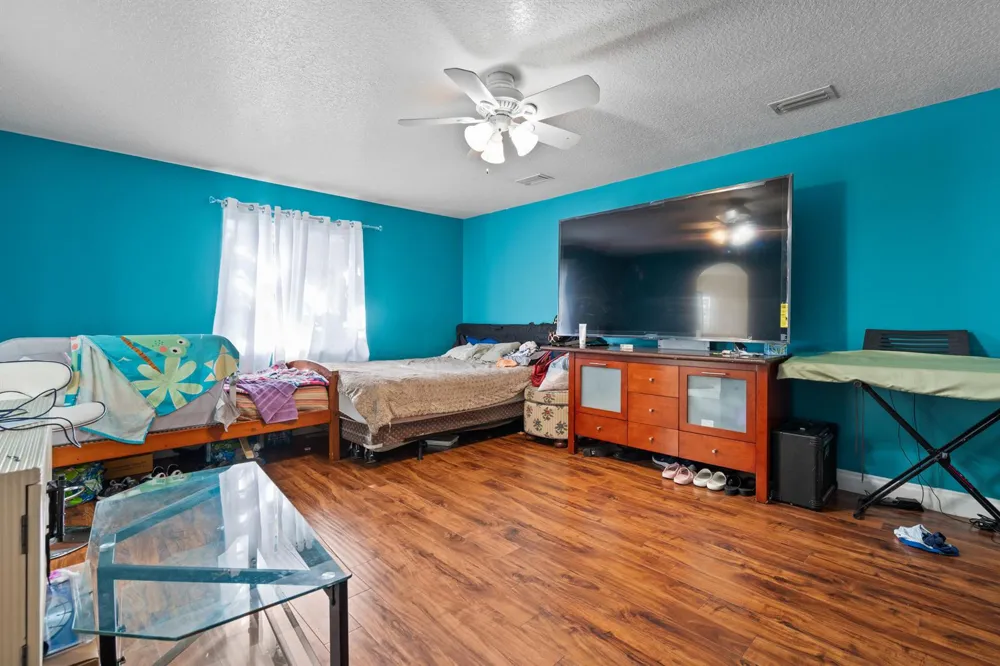 5772 Haverhill Road West Palm Beach, FL 33407