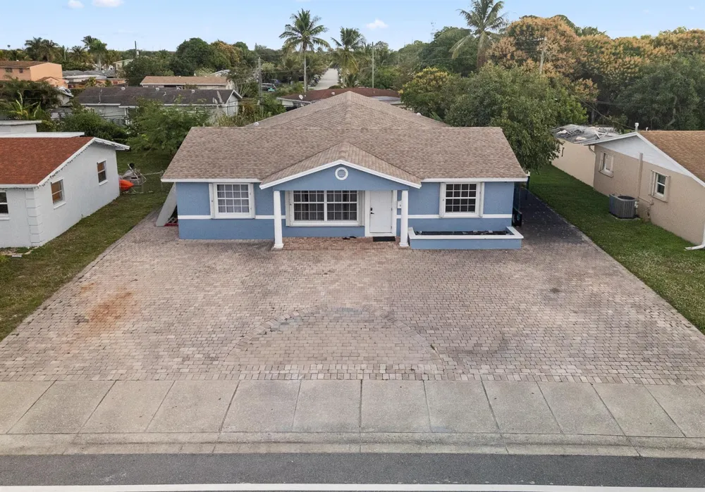 5772 Haverhill Road West Palm Beach, FL 33407