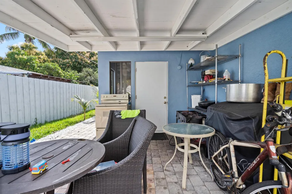 5772 Haverhill Road West Palm Beach, FL 33407