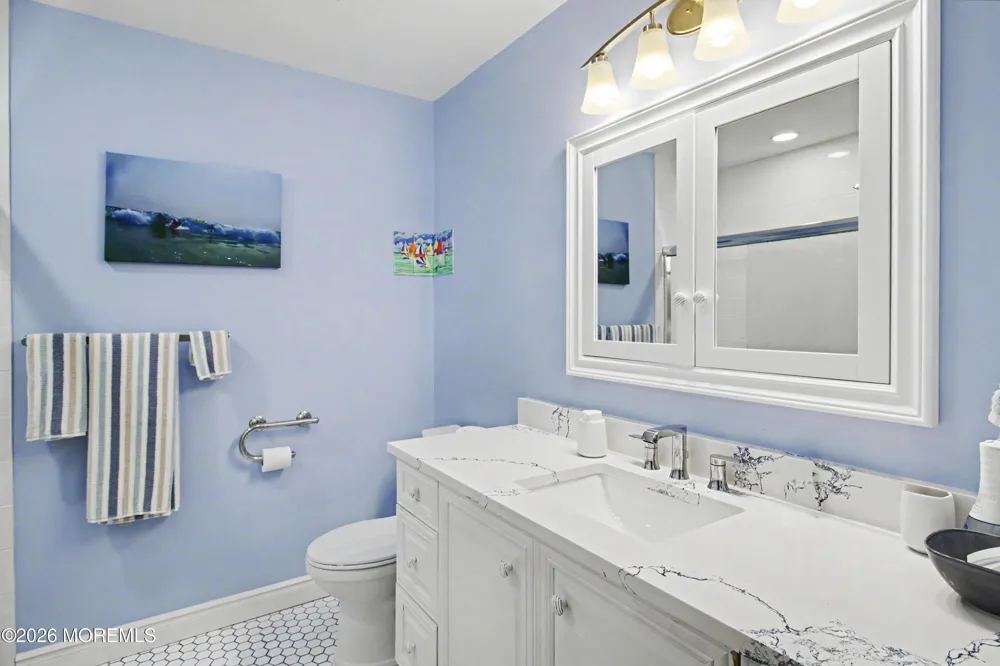 5 Gramercy Lane Manchester, NJ 08759
