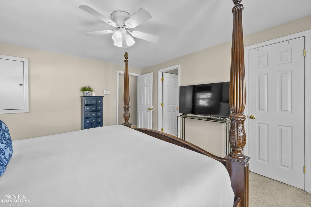 535 Saint Clair Street Grosse Pointe City, MI 48230