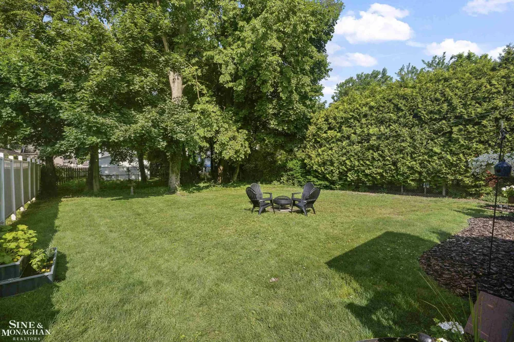535 Saint Clair Street Grosse Pointe City, MI 48230