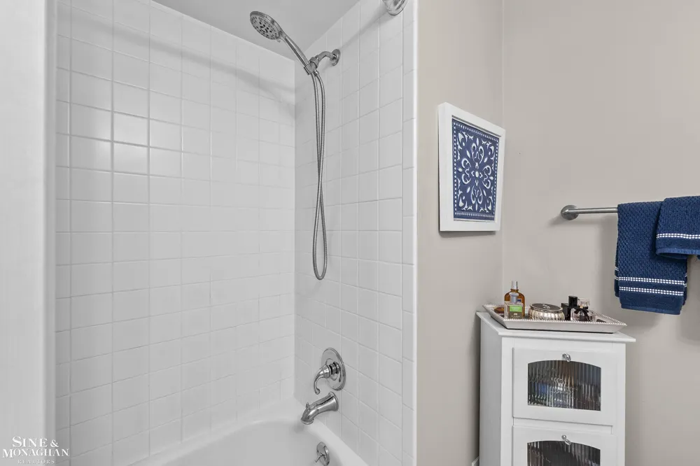 535 Saint Clair Street Grosse Pointe City, MI 48230