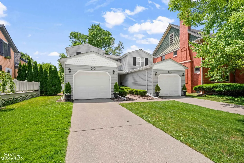 535 Saint Clair Street Grosse Pointe City, MI 48230